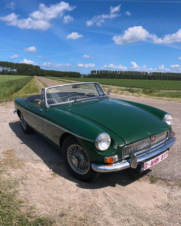 MG B '67 roadster in perfect condition, Auto's, Oldtimers, Particulier, Metaalkleur, MG, Benzine, Cabriolet, 2 deurs, Handgeschakeld