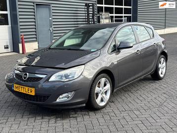 Opel Astra 1.4 Turbo Edition, airco, cruise control beschikbaar voor biedingen