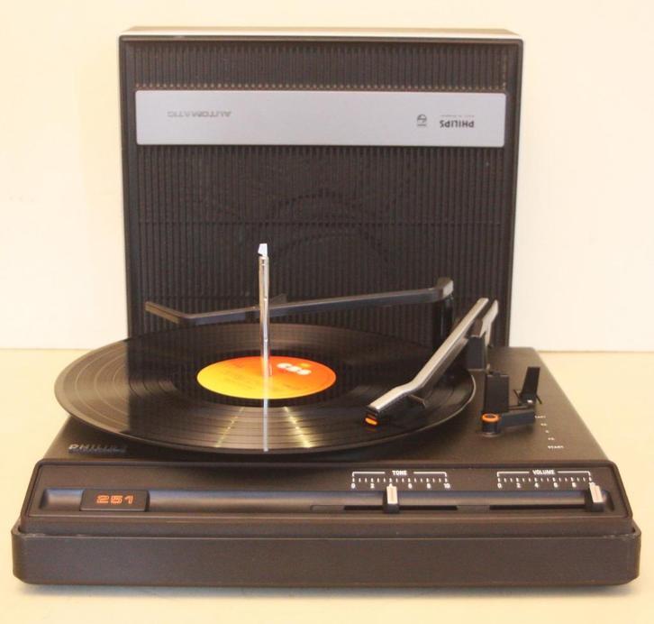 Philips 22GF251 Automatic Platenspeler / 1974 / Germany, Audio, Tv en Foto, Platenspelers, Zo goed als nieuw, Platenspeler, Philips