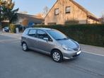 Honda jazz 1.3i Automatic klaar voor registratie, Auto's, Stof, 4 cilinders, 5 zetels, 5 deurs