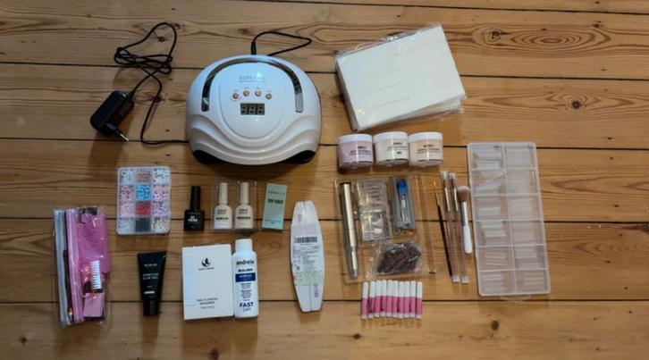 Complete set voor acrylnagels, Handtassen en Accessoires, Uiterlijk | Cosmetica en Make-up, Zo goed als nieuw, Ophalen of Verzenden