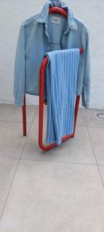 staande kleine kleerhanger, Huis en Inrichting, Woonaccessoires | Klokken, Ophalen, Gebruikt