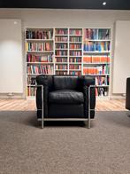 Cassina LC2, Huis en Inrichting, Ophalen, Gebruikt, Design klassieker, Eén