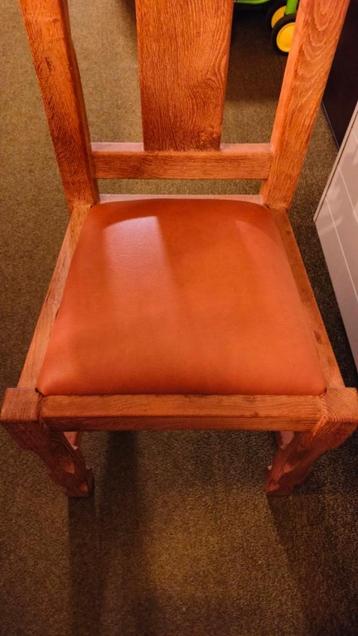 Stoelen beschikbaar voor biedingen