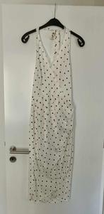 Jurk - Halterjurk - Wit met bollen - Lang - Medium - €60, Kleding | Dames, Syqia, Wit, Nieuw, Onder de knie