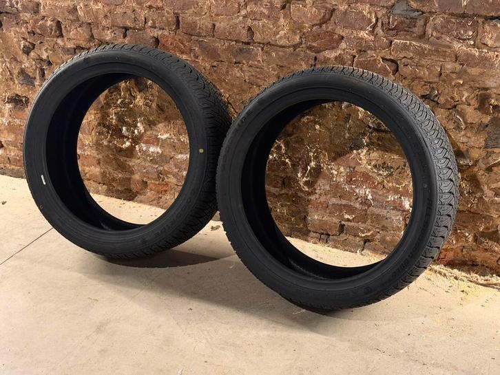 Twee nieuwe 225 40 19 seizoensbanden!, Auto-onderdelen, Banden en Velgen, Band(en), All Season, 19 inch, 225 mm, Nieuw, Ophalen