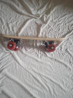 A vendre petit skateboard, Ophalen, Zo goed als nieuw