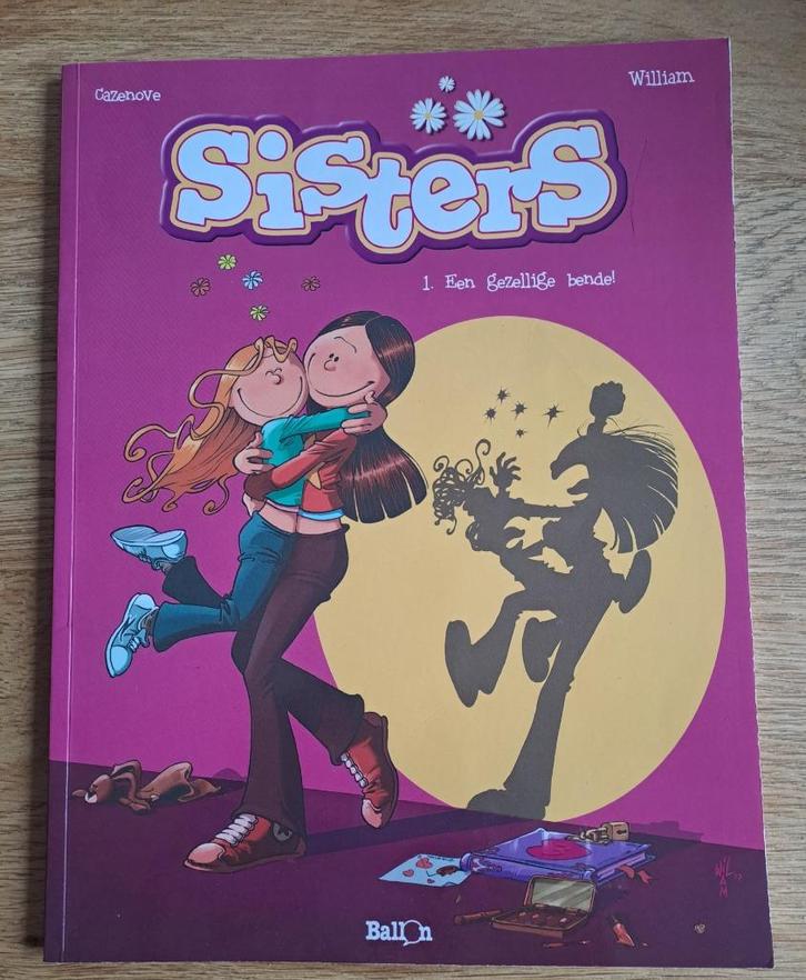 1 - SISTERS - Een gezellige bende!, Boeken, Stripverhalen, Gelezen, Eén stripboek, Ophalen of Verzenden