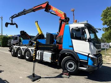 Volvo FMX 460 8x4 TRIDEM HOOKLIFT + CRANE PK 23002 SH + GRAB beschikbaar voor biedingen