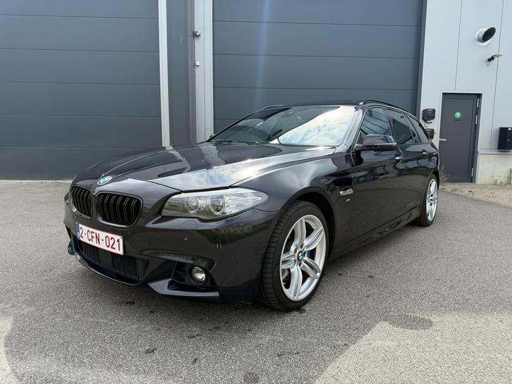 BMW F11 530D XDRIVE, Auto's, BMW, Particulier, 5 Reeks, Achteruitrijcamera, Diesel, Euro 6, Break, 5 deurs, Automaat, Zwart, Zwart