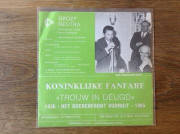 single koninklijke fanfare trouw in deugd beschikbaar voor biedingen