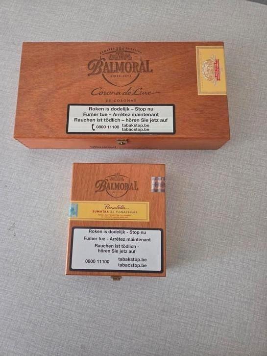 2 x sigarenkist Balmoral Sumatra Selection., Verzamelen, Rookartikelen, Aanstekers en Luciferdoosjes, Zo goed als nieuw, Tabaksdoos of Verpakking