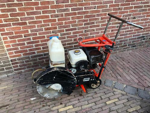 Betonzaag vloerenzaag, Doe-het-zelf en Bouw, Gereedschap | Slijpmachines, Gebruikt, Overige typen, 1000 watt of meer, Ophalen