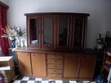 Stevige zware rotan buffet kast