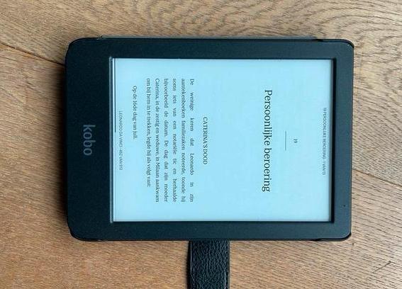 Kobo Clara BW, Computers en Software, E-readers, Zo goed als nieuw, 6 inch of minder, 16 GB of meer, Touchscreen, Waterbestendig