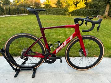BH RS1 5.0 koersfiets -Ultegra 12s DI2- Scope S4 Carbon- LA beschikbaar voor biedingen