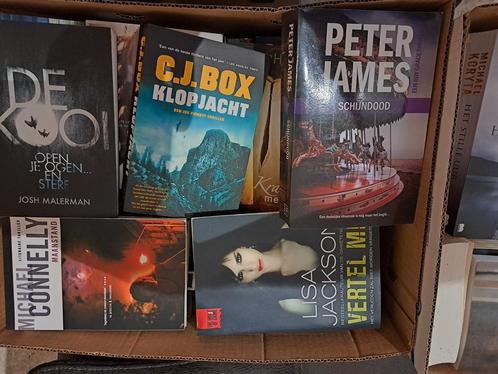 Thriller- en misdaadromans in gelezen maar zeer goede staat, Boeken, Science fiction, Zo goed als nieuw, Ophalen