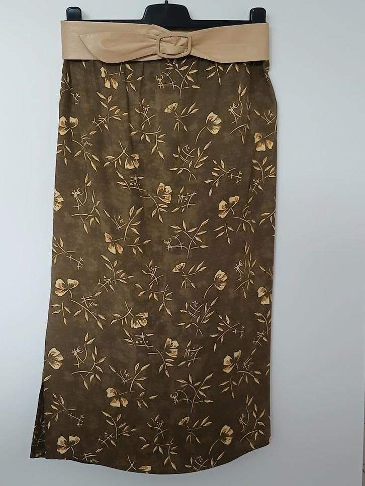 Mooie rok met koord en zijsplitten + riem van echt leer, Kleding | Dames, Rokken, Gedragen, Maat 38/40 (M), Bruin, Onder de knie