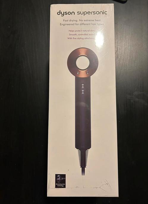 Dyson Supersonic haardroger, Handtassen en Accessoires, Uiterlijk | Haarverzorging, Nieuw, Haardroger, Ophalen of Verzenden