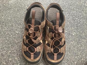 Merrell sandalen 45 nieuw, Enlèvement ou Envoi, MERRELL, Comme neuf, Brun