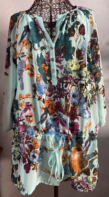 LIV M knap bloesje met vogeltjes/bloemen print beschikbaar voor biedingen