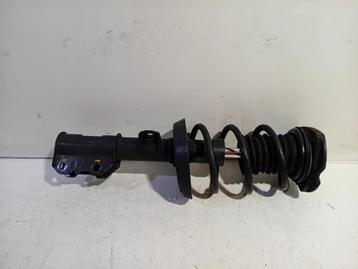 VEERPOOT RECHTS VOOR Opel Astra K Sports Tourer (39039574) beschikbaar voor biedingen