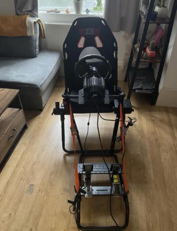 Racing Simulator Full Setup Fanatec GT DD PRO 8nm  beschikbaar voor biedingen