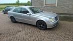 Mercedes E200 diesel 2004 245.000 km automaat, Automaat, 4 deurs, Particulier, Parkeersensor