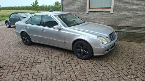 Mercedes E200 diesel 2004 245.000 km automaat, Auto's, Mercedes-Benz, Particulier, E-Klasse, ABS, Airbags, Airconditioning, Alarm