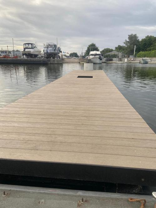 2 ligplaatsen vrij in privé jachthaven te Klein-Willebroek, Watersport en Boten, Motorboten en Motorjachten, Nieuw, Overige materialen