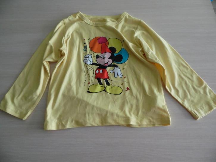 NIEUW MICKEY DISNEY T-SHIRT MET LANGE MOUWEN, Kinderen en Baby's, Kinderkleding | Maat 104, Nieuw, Jongen, Shirt of Longsleeve