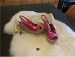 dames schoenen Louis Vuitton 180 euro maat 40., Rose, Comme neuf, Enlèvement, Louis vuitton