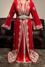 Takchita (Marokkaanse jurk), Zo goed als nieuw, Rood