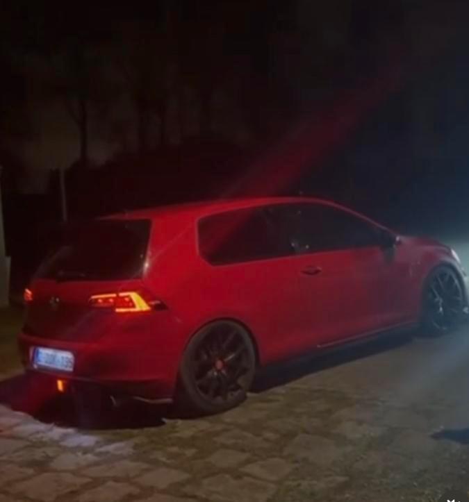golf 7 GTI PERFORMANCE 400PK ,DSG,XENOX.. UNIEK🚀, Auto's, Volkswagen, Particulier, Golf, 360° camera, 4x4, Aangepast voor mindervaliden
