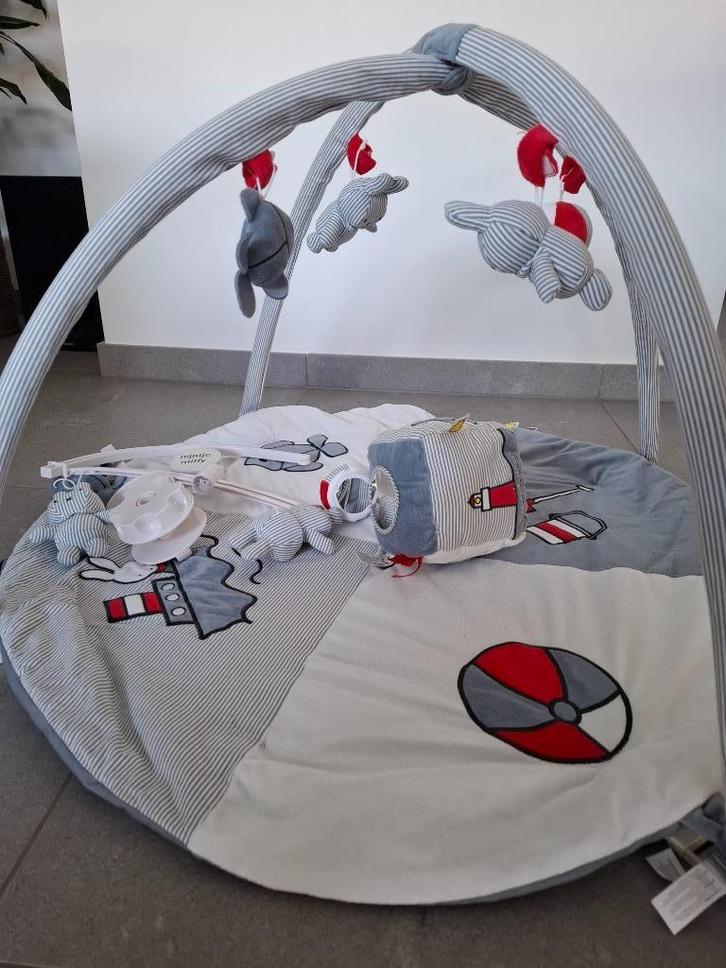 Nijntje Speelset (Speelmat + parkmobiel + kubus), Kinderen en Baby's, Speelgoed | Babyspeelgoed, Gebruikt, Speelkleed, Ophalen