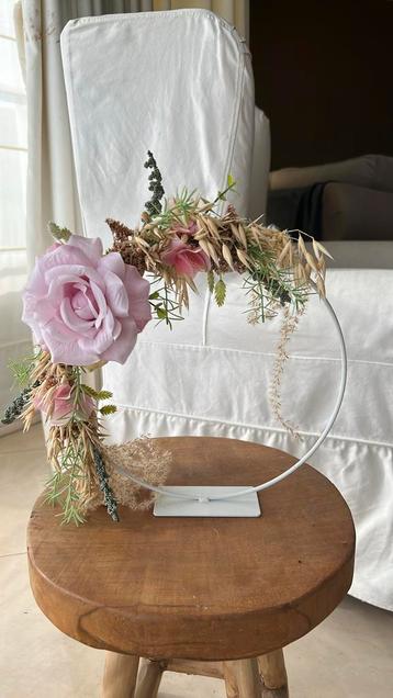 Droogbloemen krans  beschikbaar voor biedingen
