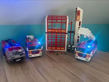 Lot Playmobil brandweer, politie, ziekenwagen, vliegtuig