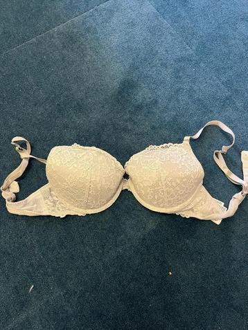 BH Hunkemoller B75 beschikbaar voor biedingen