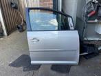 PORTIER RECHTS VOOR LA7W Touran (1T3) (1T0831056AA), Auto-onderdelen, Gebruikt, De Bloemendaal 21 21
5221 EB  'S HERTOGENBOSCH, NL
