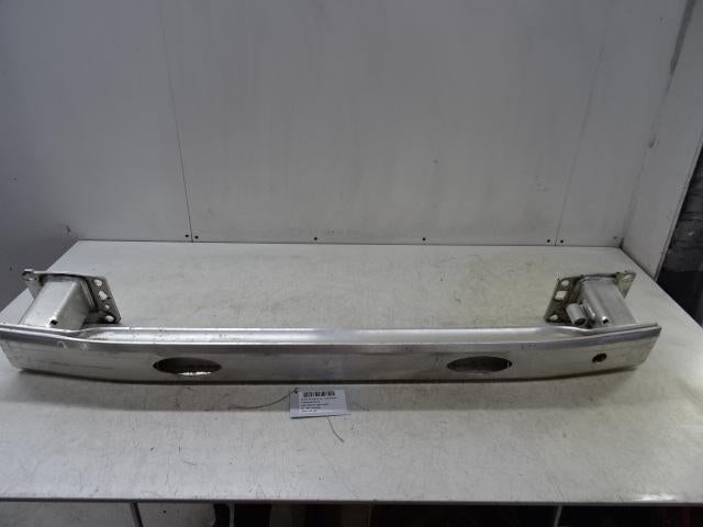 RENFORT PARE CHOC ARRIERE (TRAVERSE) Toyota ProAce, Autos : Pièces & Accessoires, Mevr. I. Hauben, Toyota, Utilisé, Rue de l'Espoir 34 34
4030  GRIVEGNÉE, BE