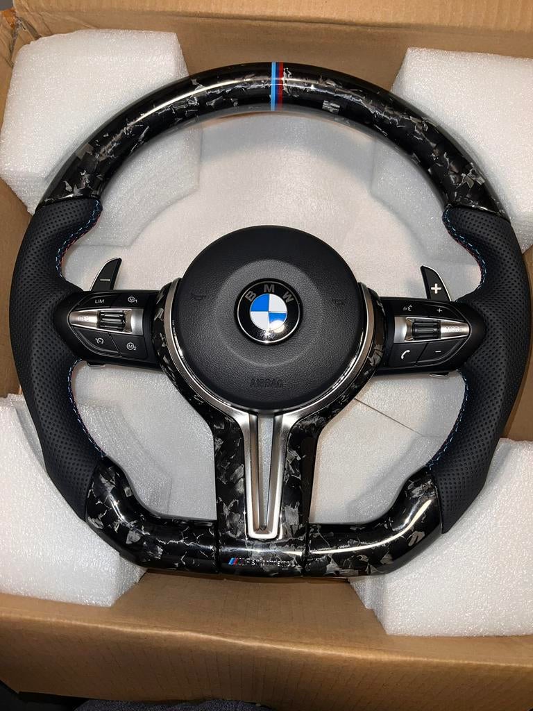 Bmw M stuur carbon, Autos : Pièces & Accessoires, Commande, BMW, Neuf, Enlèvement ou Envoi