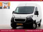 Peugeot Boxer 2.0 BlueHDI E6 130pk L1H2 Premium Navi/Camera/, Auto's, Wit, Bedrijf, Onderhoudsboekje, Te koop