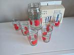 Vintage set: 1 kan en 6 glazen versierd met appels, Ophalen