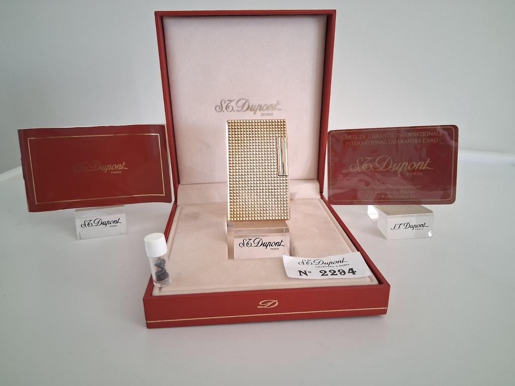 Dupont Aansteker L1  Diamant Model Goud Kleur (NIEUW)., Ophalen of Verzenden, Nieuw, Aansteker