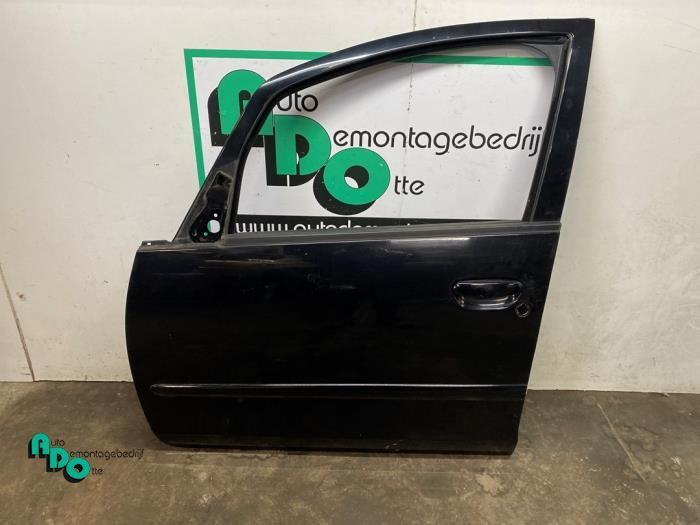 Portier 4Deurs links-voor van een Mitsubishi Colt (Colt 04-), Auto-onderdelen, Carrosserie, Deur, Mitsubishi, Gebruikt, 3 maanden garantie