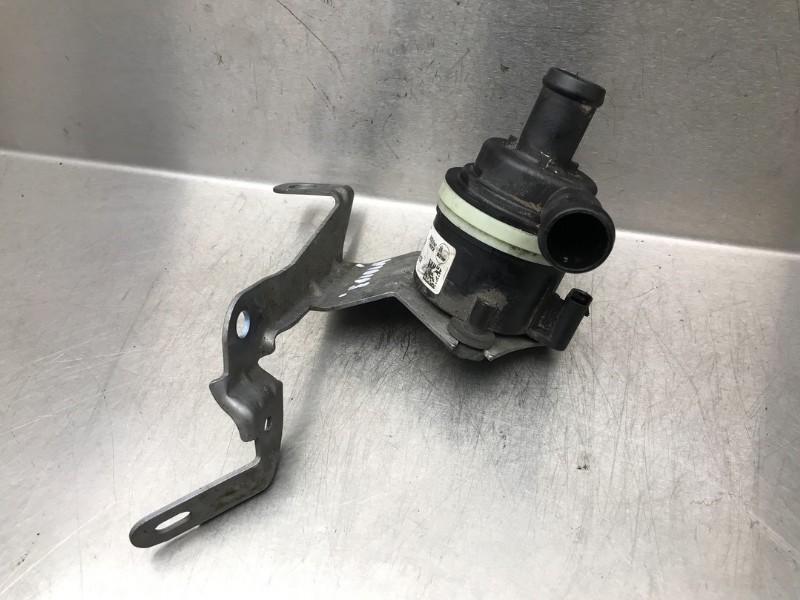 WATERPOMP Daewoo / Chevrolet Aveo (|12402150201|), Auto-onderdelen, Airco en Verwarming, Daewoo, Gebruikt