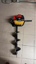 Grontboor met Mitsubishi motor, Tuin en Terras, Heggenscharen, Ophalen, Zo goed als nieuw