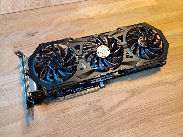 Carte graphique NVIDIA GeForce GTX 970, Informatique & Logiciels, Cartes vidéo, Utilisé, Nvidia, PCI-Express 3.0, GDDR5, HDMI