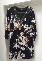 Robe moyenne K-design, Enlèvement ou Envoi, Comme neuf