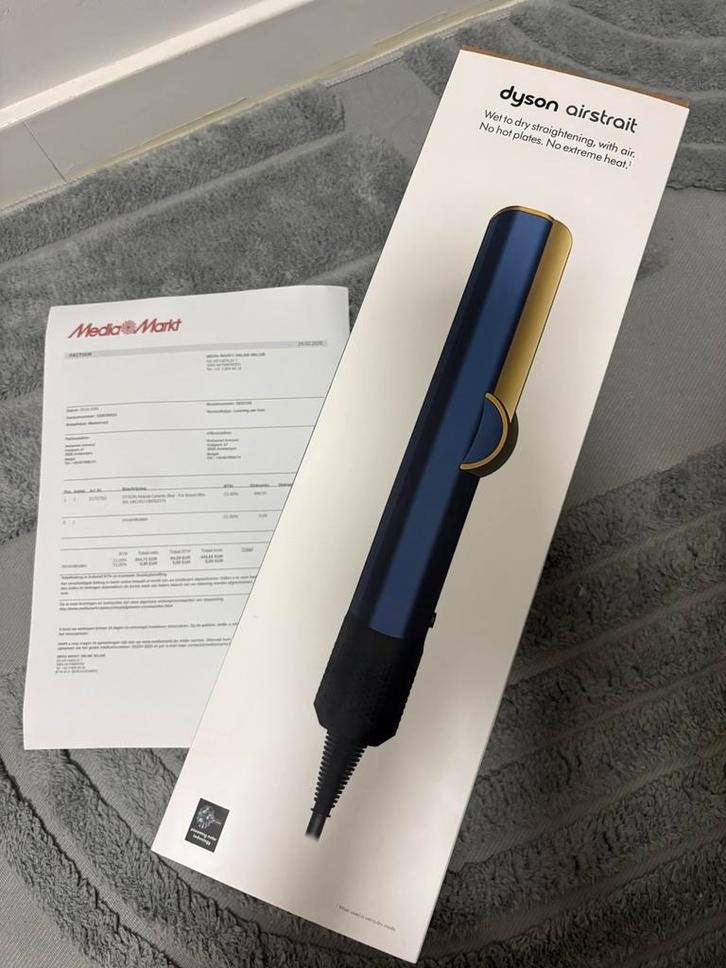 Dyson Airstrait Ceramic Blue (nieuw & ongeopend) + factuur, Handtassen en Accessoires, Uiterlijk | Haarverzorging, Nieuw, Ophalen of Verzenden